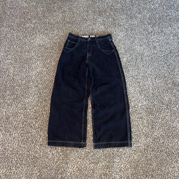 Black Wide-Leg Jeans